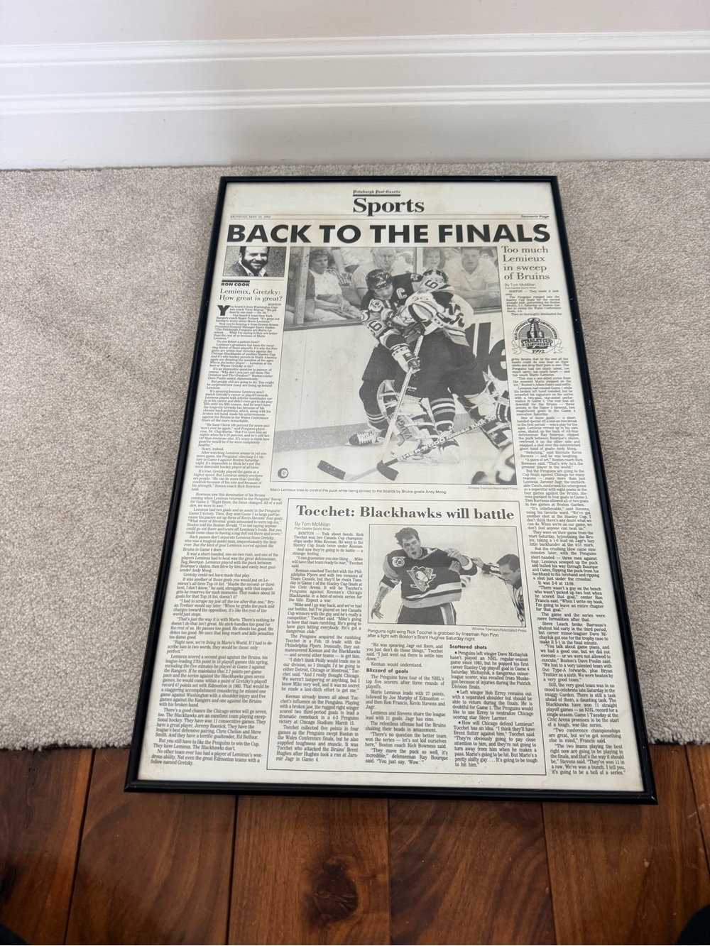 Framed 'Back to the Finals' Hockey Newspaper Sports Page